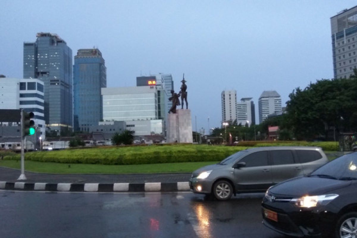 Hujan guyur sebagian besar Jakarta siang ini