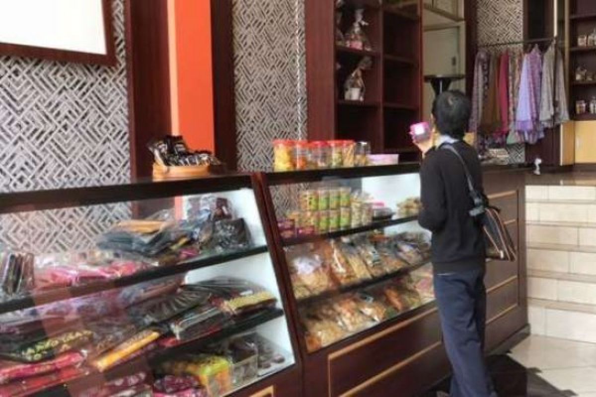 Peduli UMK, Merza Sediakan Gerai Di Hotel