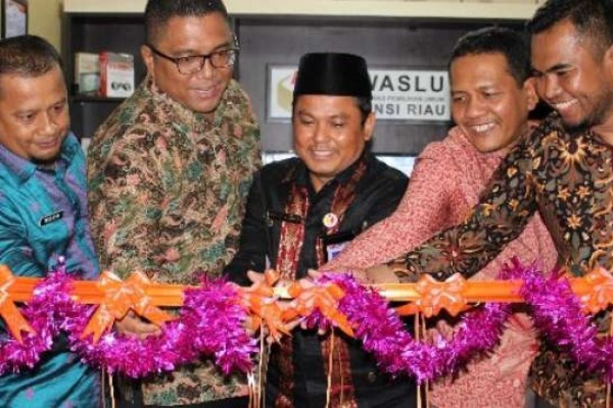 Sambut Tahun Politik, "Pojok Pengawasan Partisipatif" Di Riau Resmi Berdiri