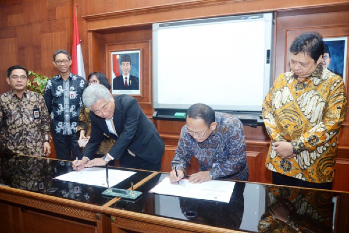 Industri baja perdalam struktur manufaktur dorong lokalisasi bahan baku