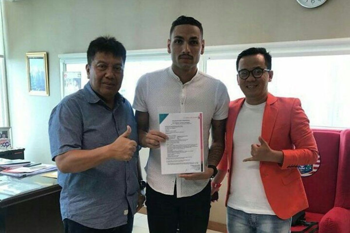 Persija ikat Jaimerson, gantikan William Pacheco