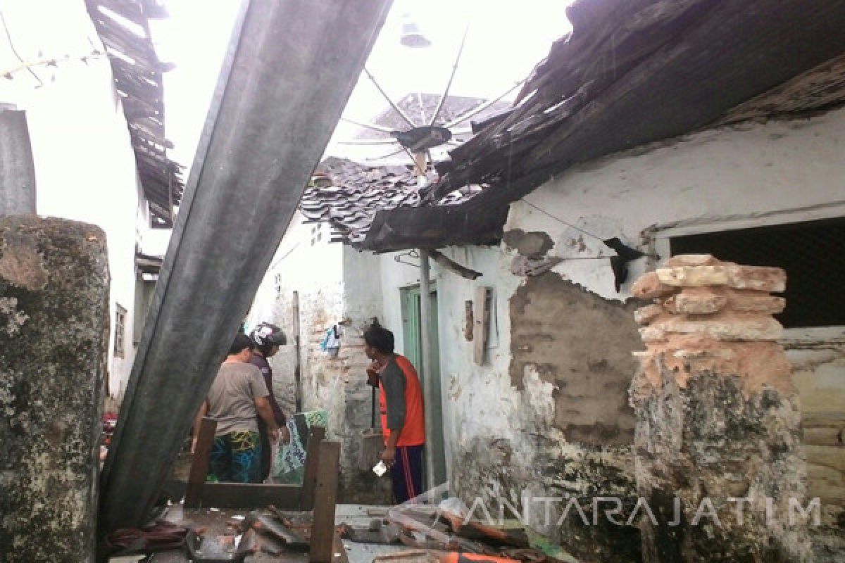 Belasan Rumah Warga Sumenep 