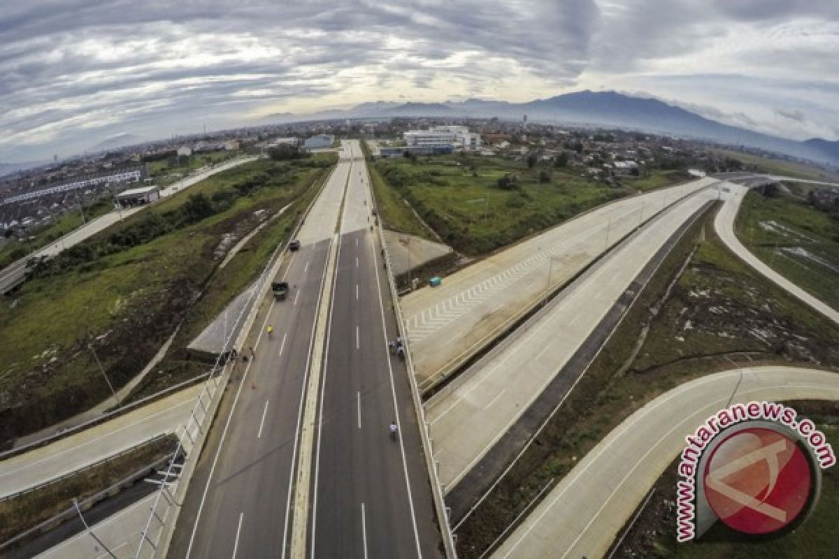 Pemerintah rampungkan enam proyek strategis selama 2017