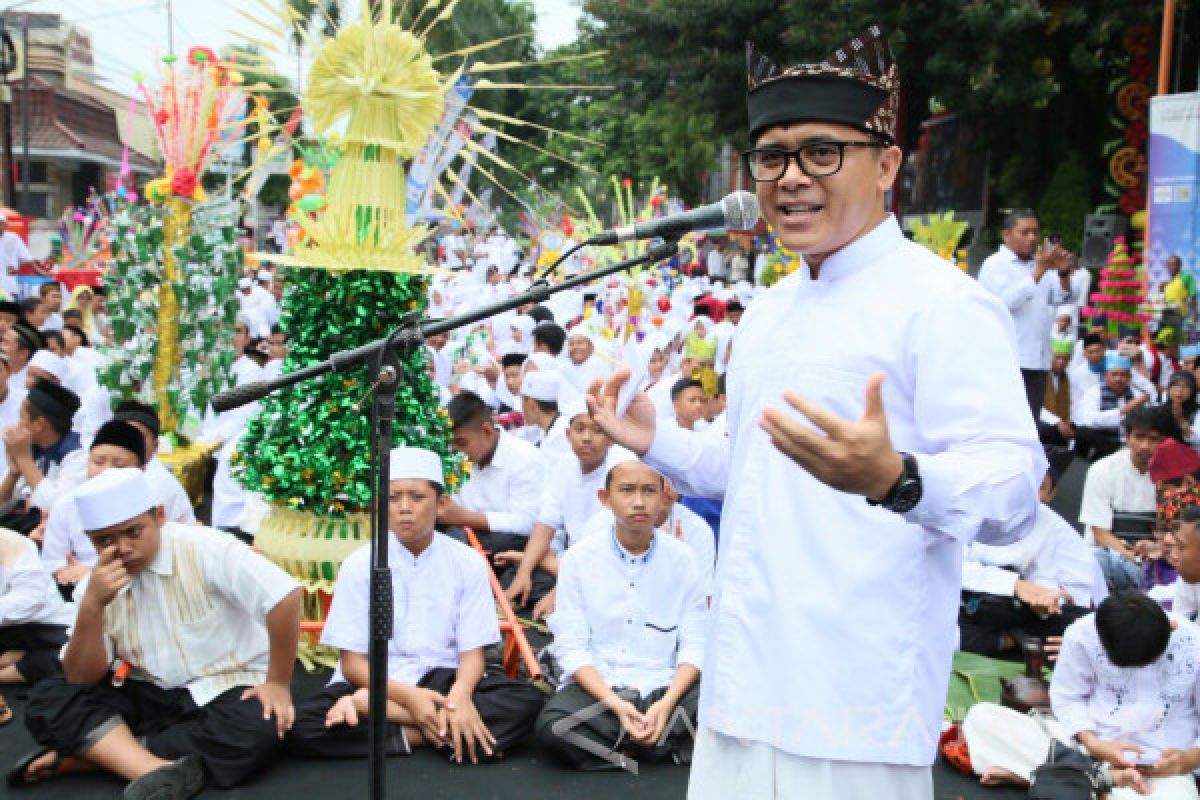 Festival Endog-endogan Sambut Maulid di Banyuwangi 