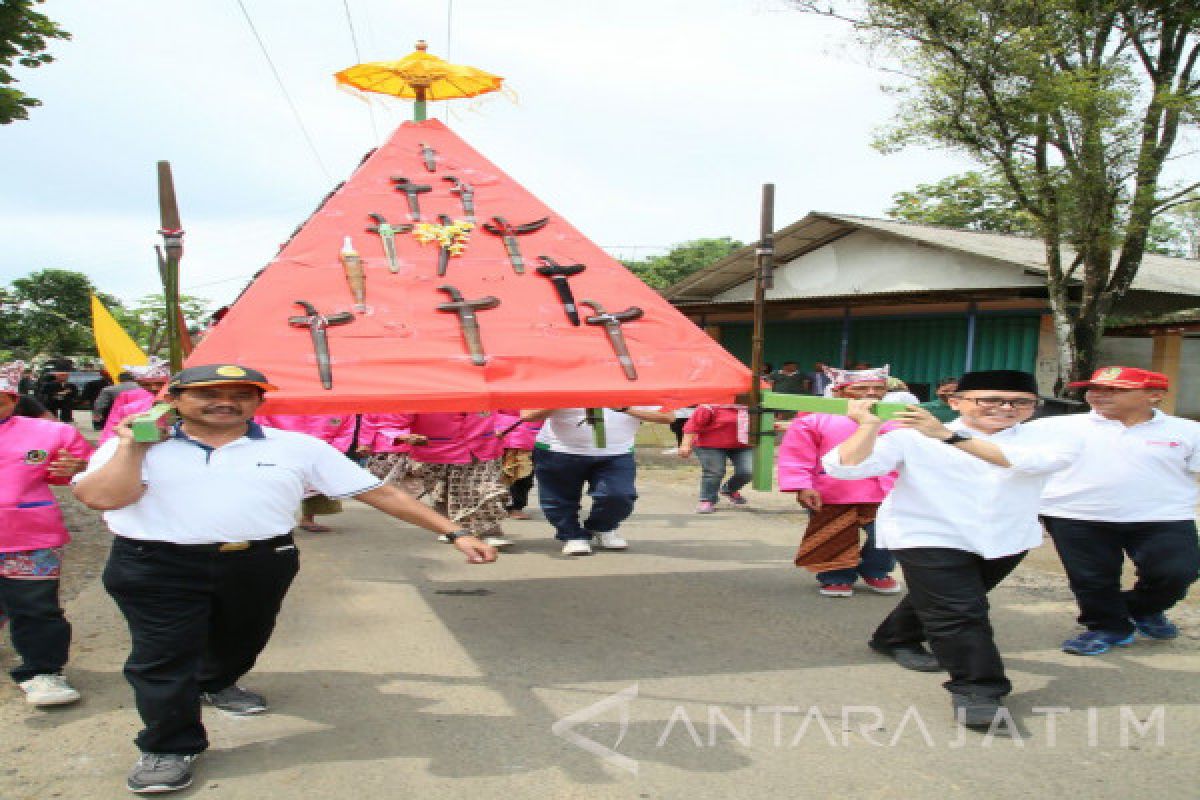 Azwar Anas Napak Tilas Perjuangan Banyuwangi