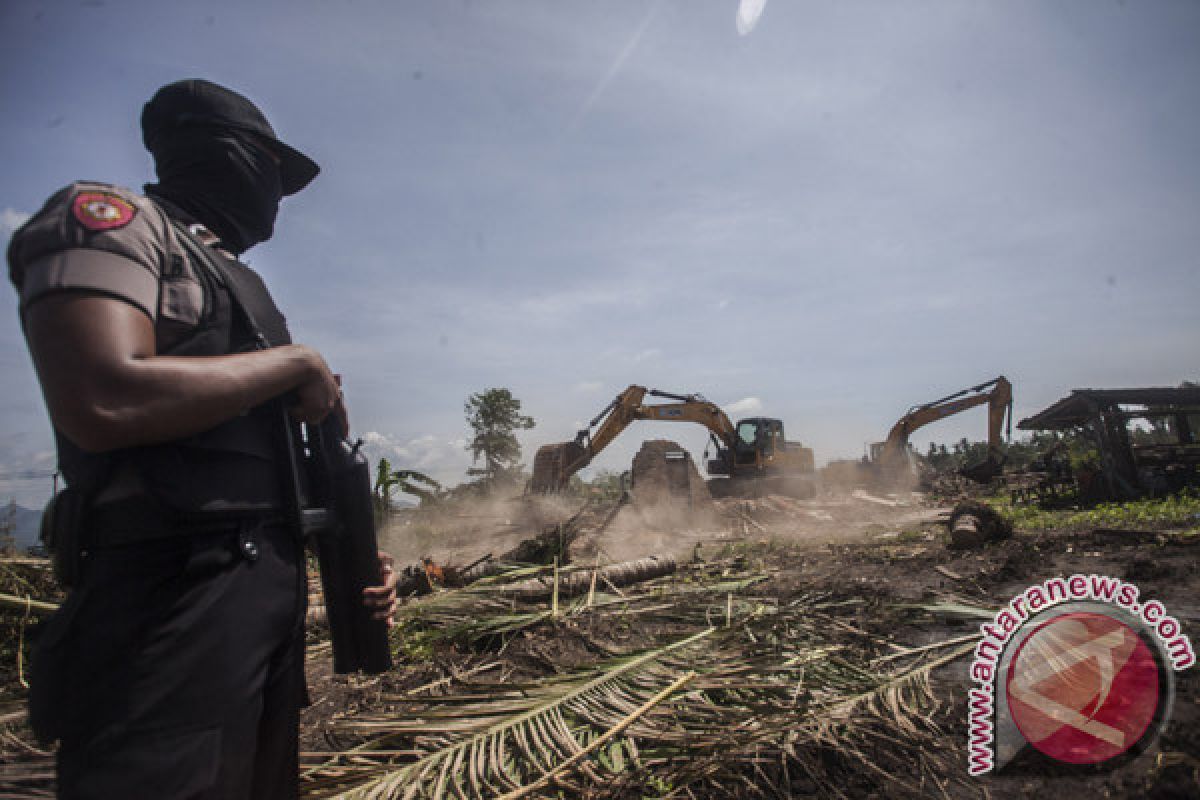 Pemkab terjunkan 500 relawan amankan pengosongan lahan