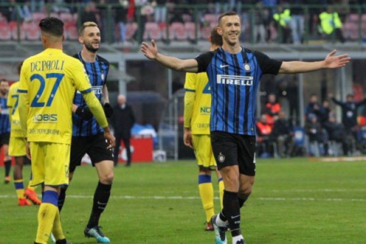 Bantai Chievo 5-0, Inter Milan Puncaki Klasemen
