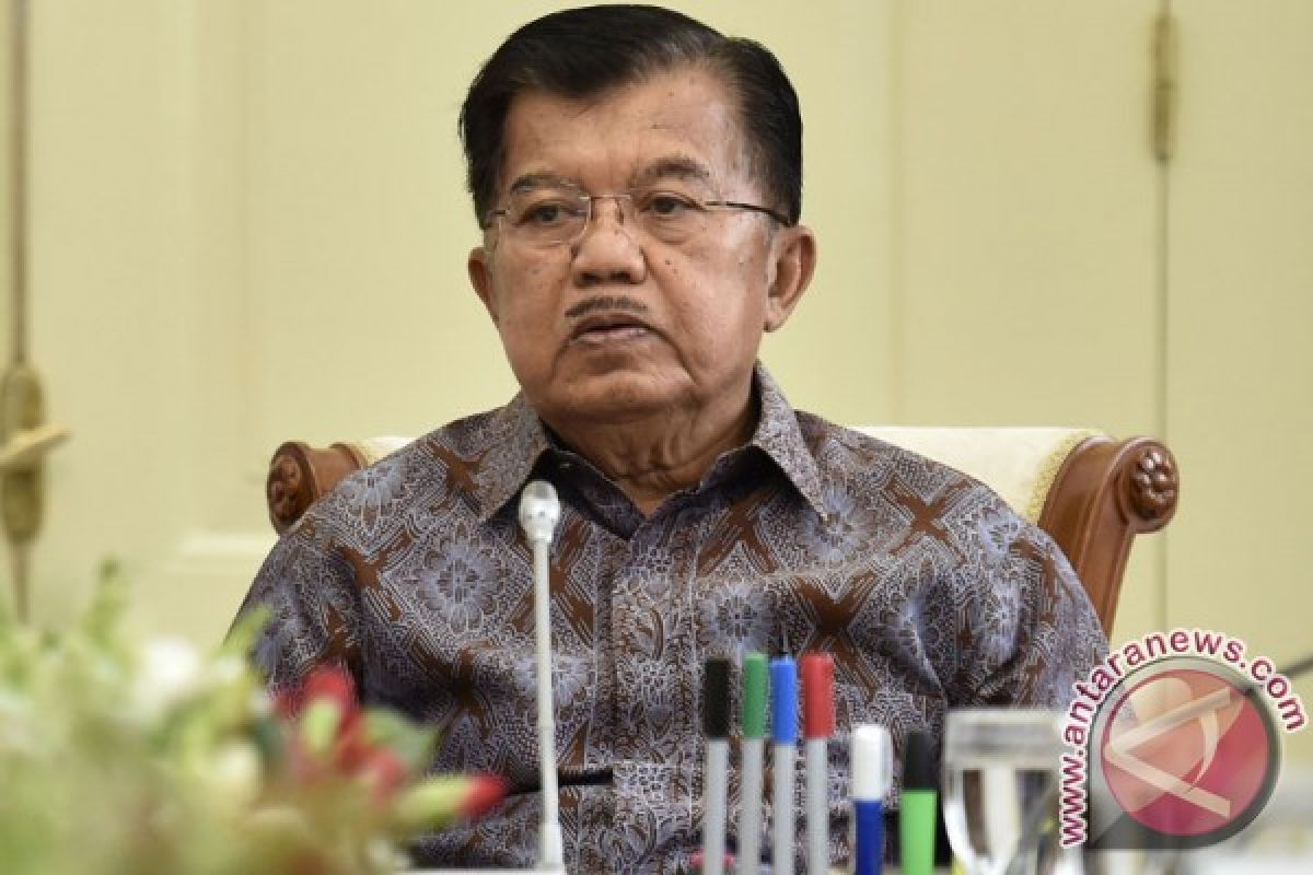 Kalla calls on police to strengthen ties with religious leaders