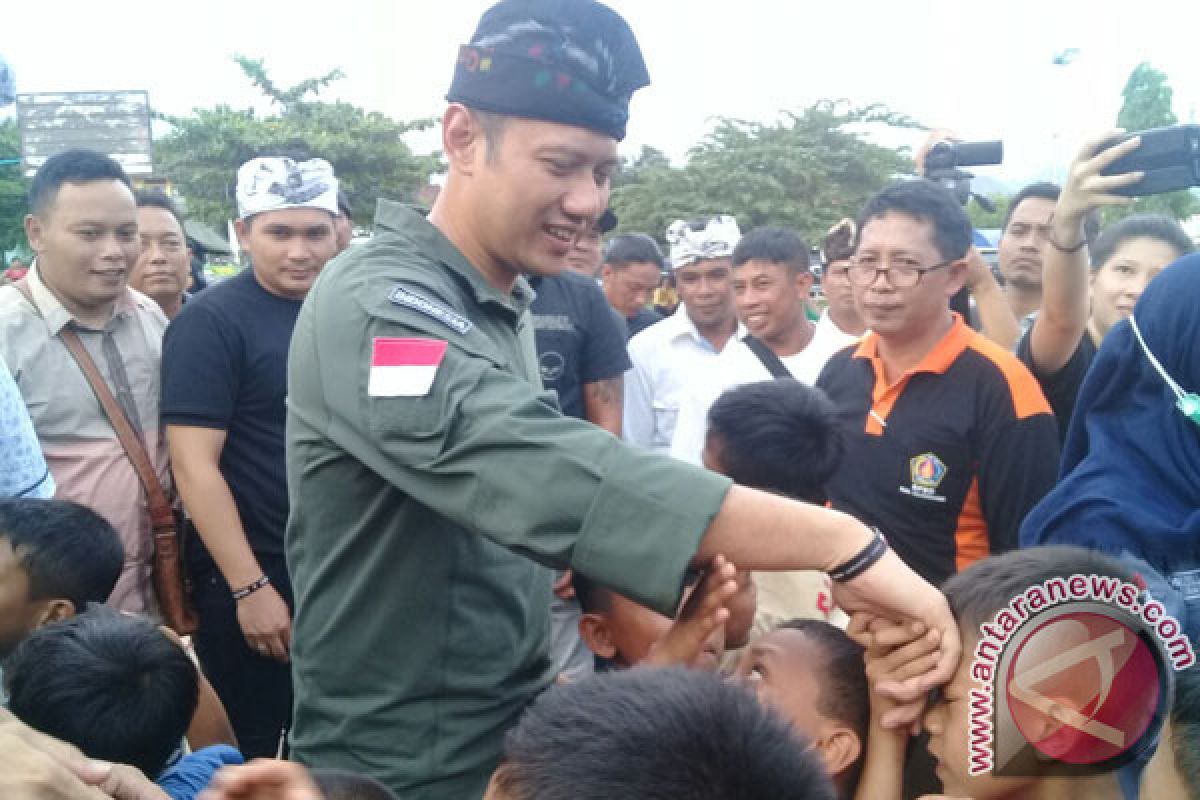 AHY Foundation Bantu Logistik Pengungsi Gunung Agung