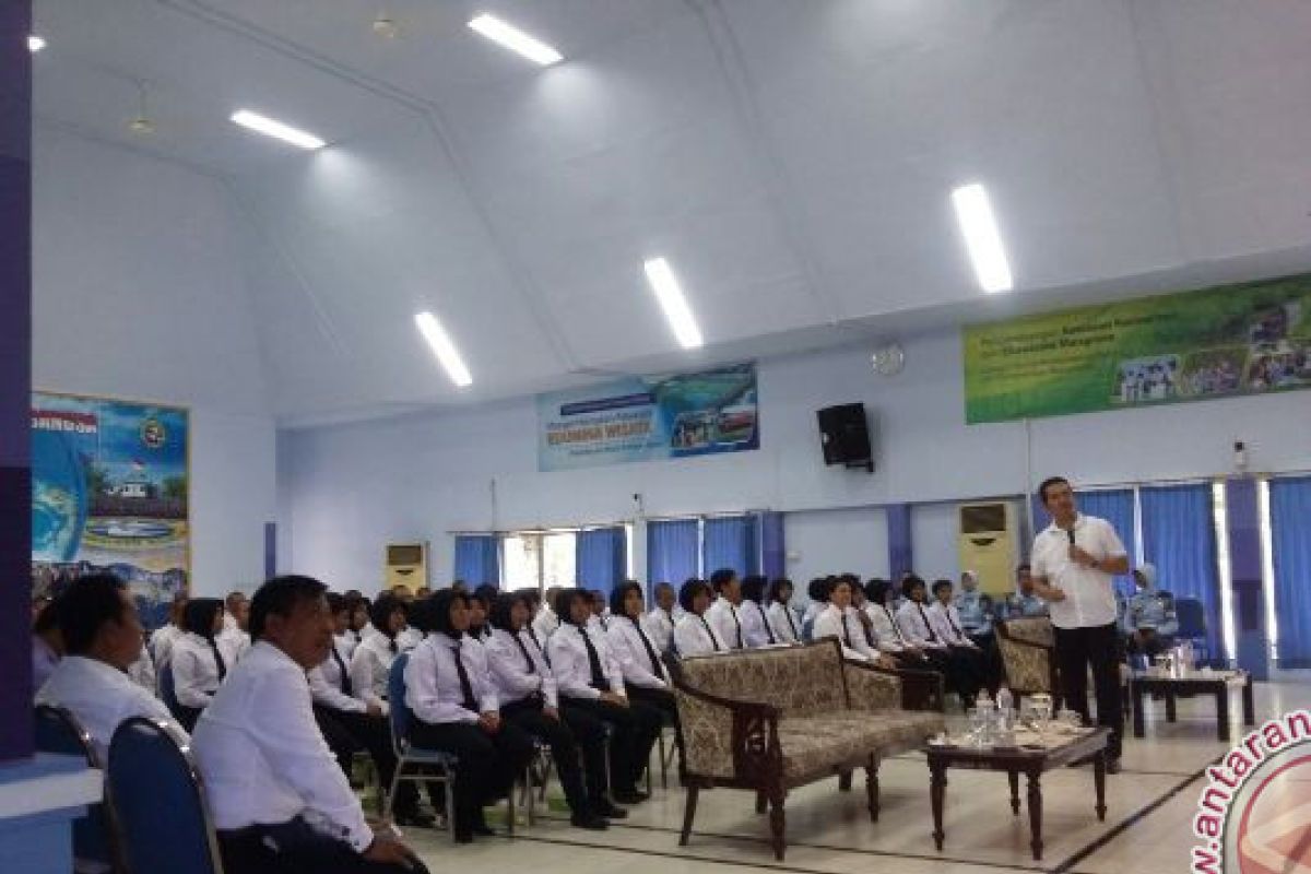 Mahasiswa Politeknik Kelautan Jembrana Mendapat Pembekalan