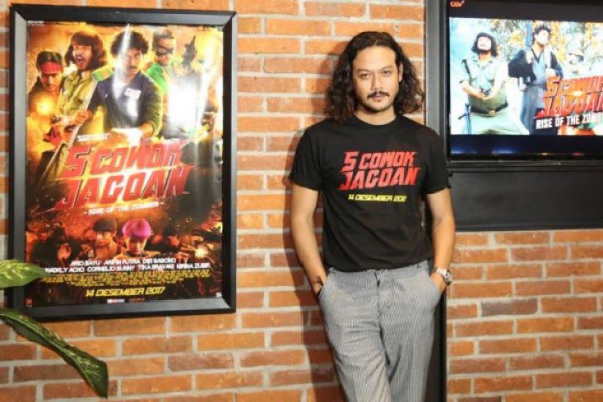 Dwi Sasono Tampil Beda di Film 5 Cowok Jagoan