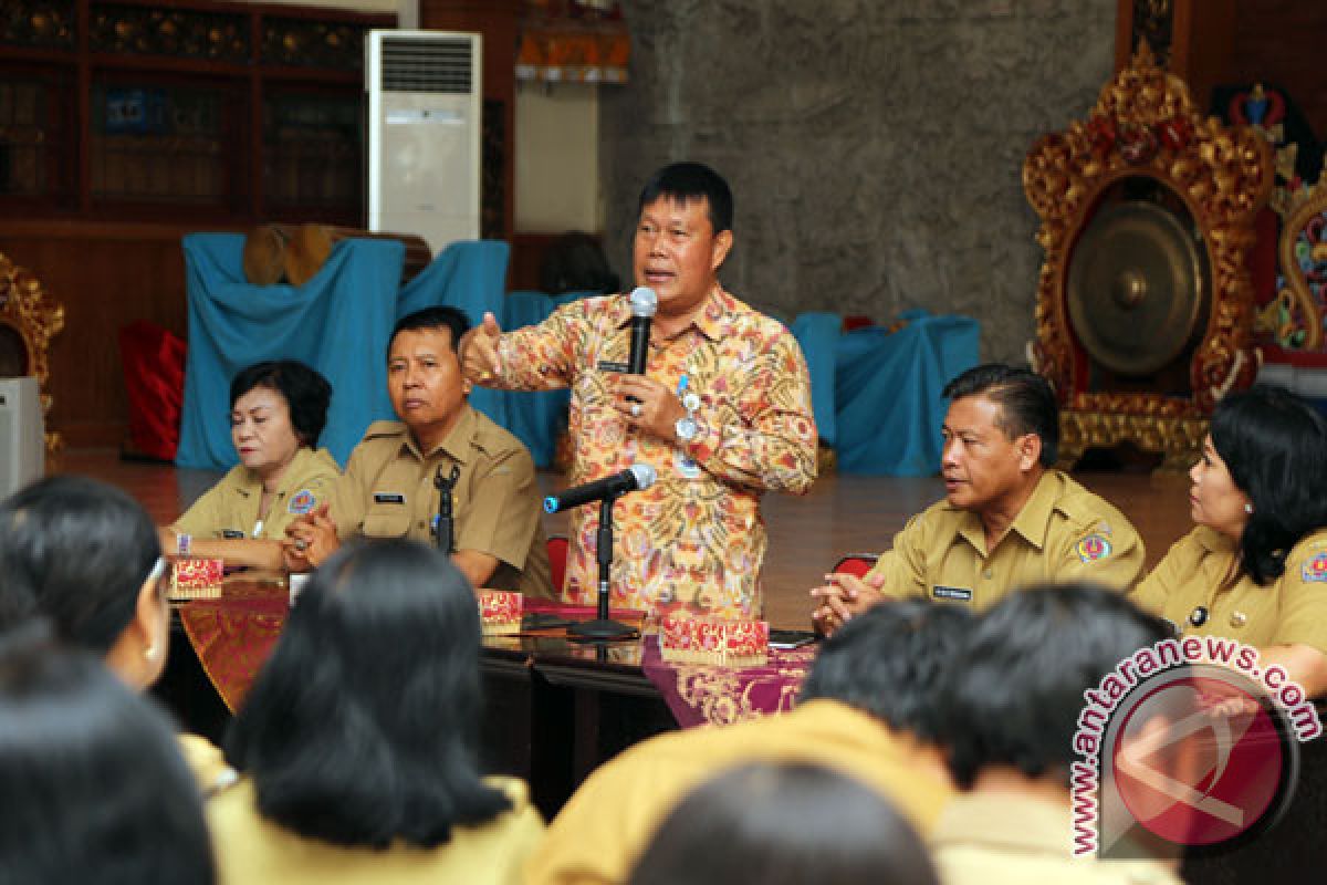 Pemkot Denpasar apresiasi DPRD revisi Perda Aksara Bali