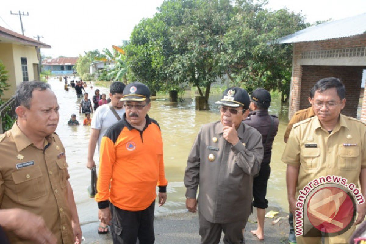 Wabup Tinjau Banjir 