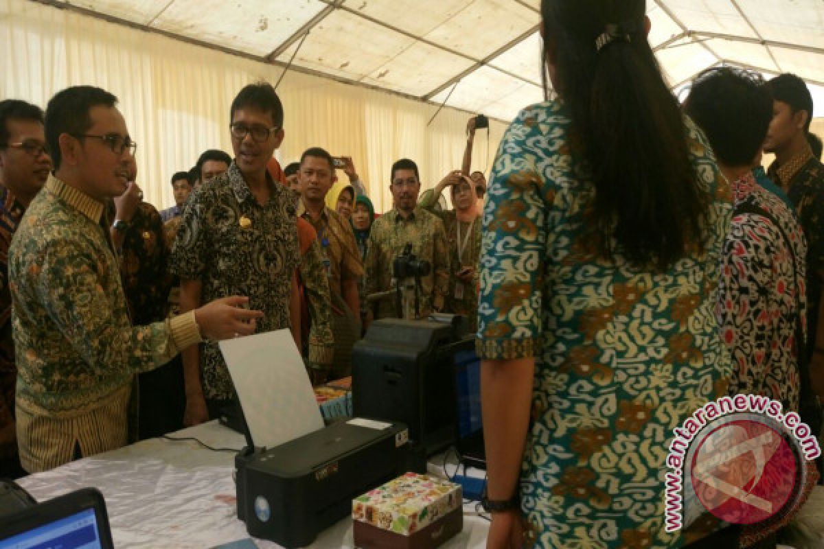 Meriahkan HPN 2018 Sumbar Kejar Target Perekaman Data KTP Elektronik 100 Persen Hingga Akhir Tahun