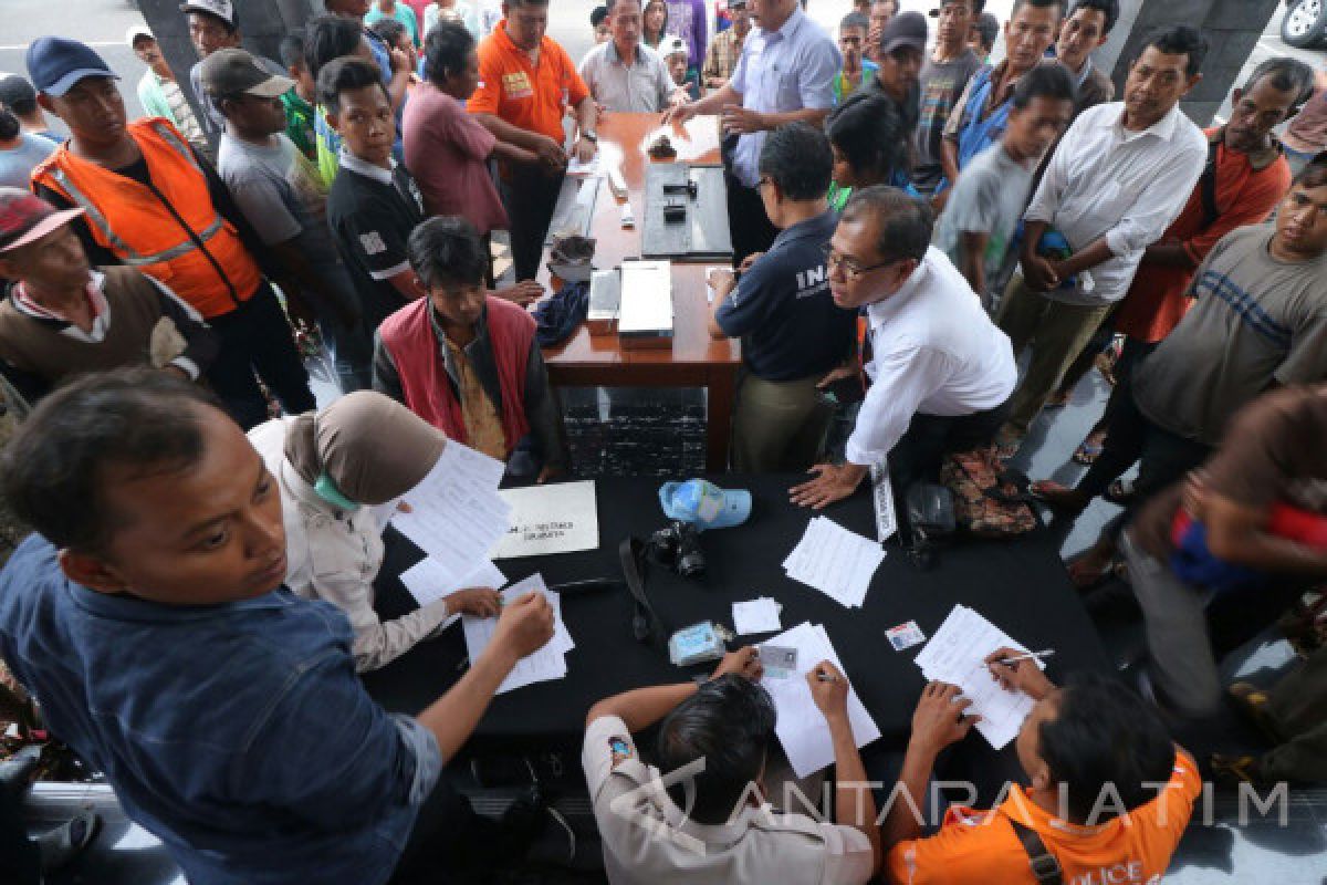 Polrestabes Surabaya Ciduk 153 Preman Jalanan