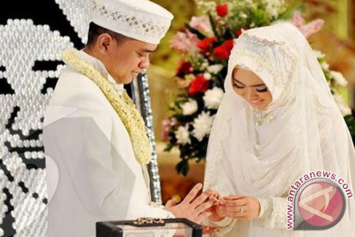 Kemenag Solok Catat 3.074 Pernikahan Sepanjang 2017