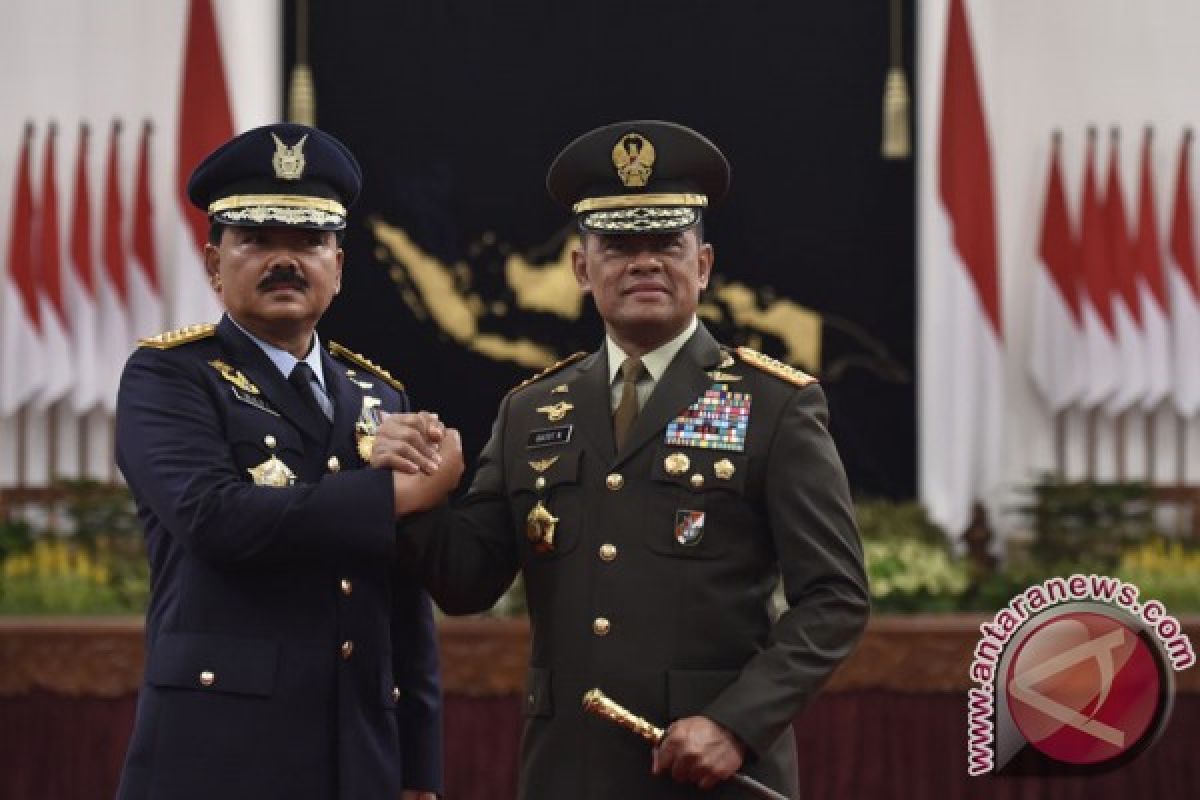 Begini pelantik Marsekal TNI Hadi Tjahjanto jadi panglima TNI