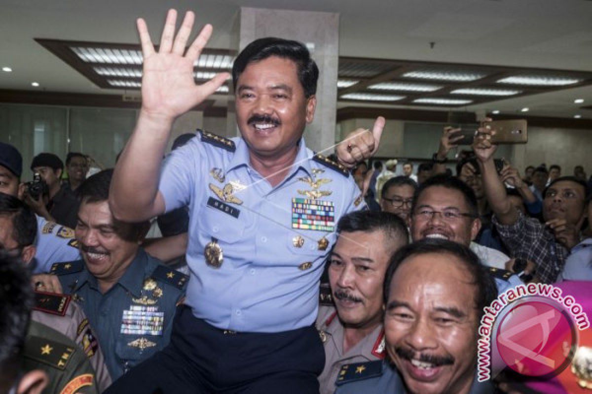 Marsekal TNI Hadi Tjahjanto Panglima TNI Yang Baru