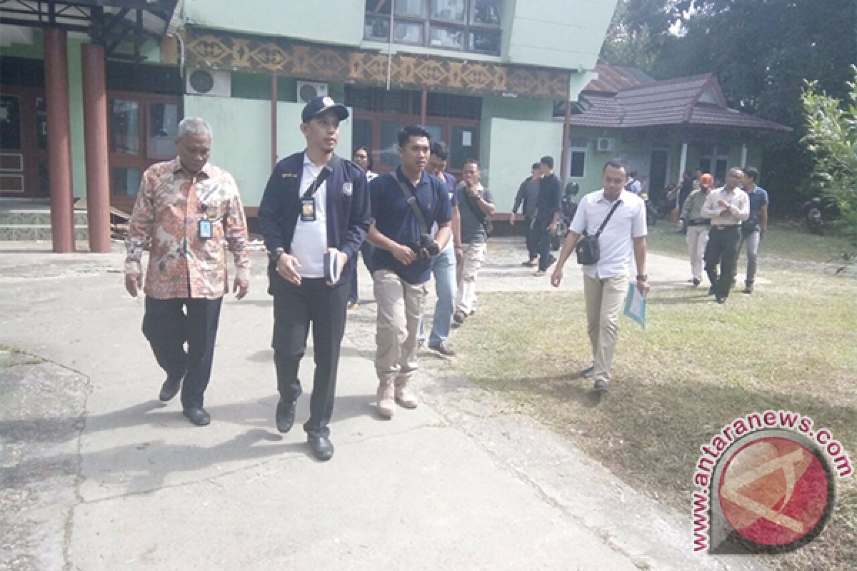 Timpora Datangi Sekretariat LSM Terkait Orang Asing