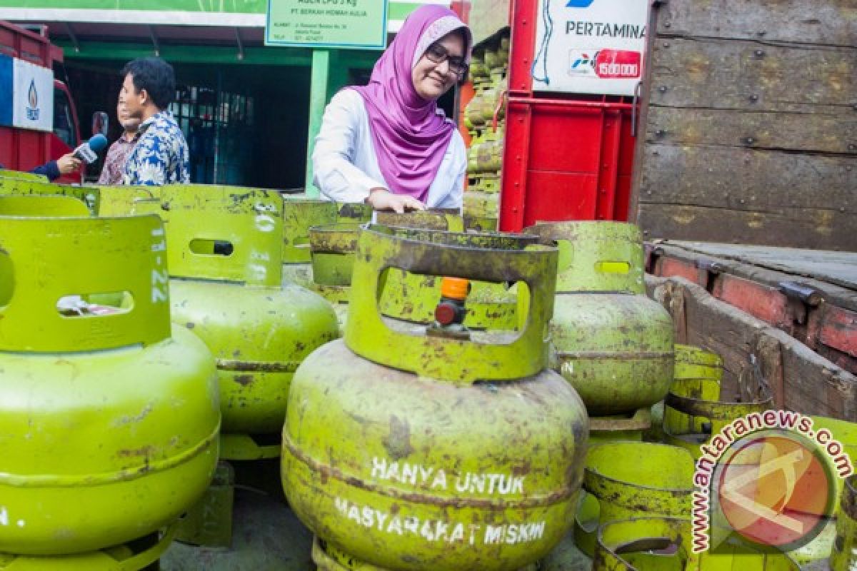 Pertamina: kelangkaan elpiji 3 kg karena kepanikan