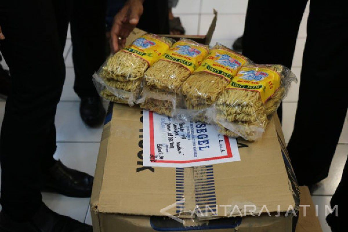 BPOM Surabaya Razia Produk Tak Layak Edar