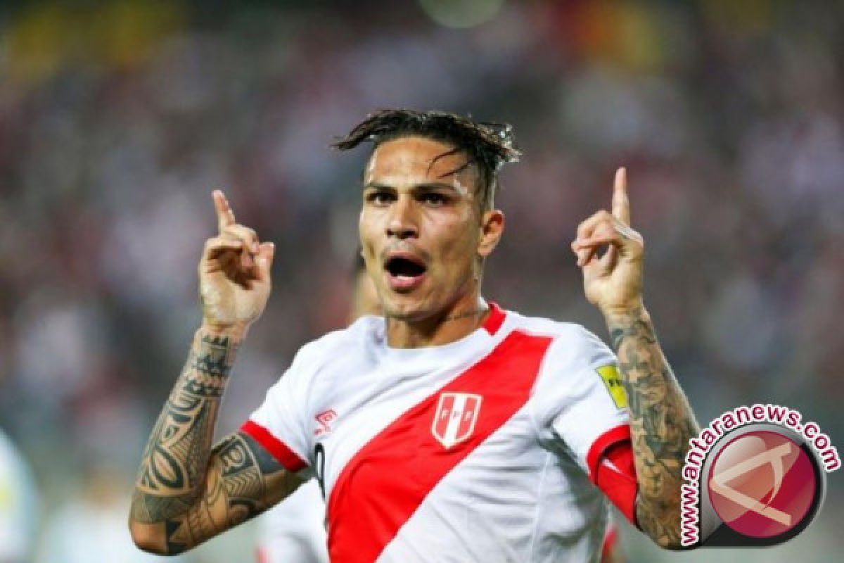 Kapten Peru Guerrero diskors setahun oleh FIFA