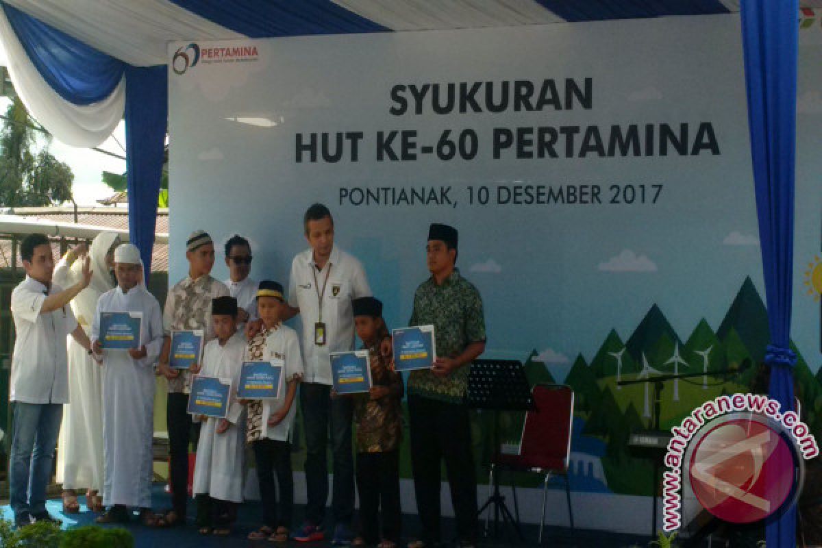 Pertamina Kalbarteng Beri Santunan Anak Yatim