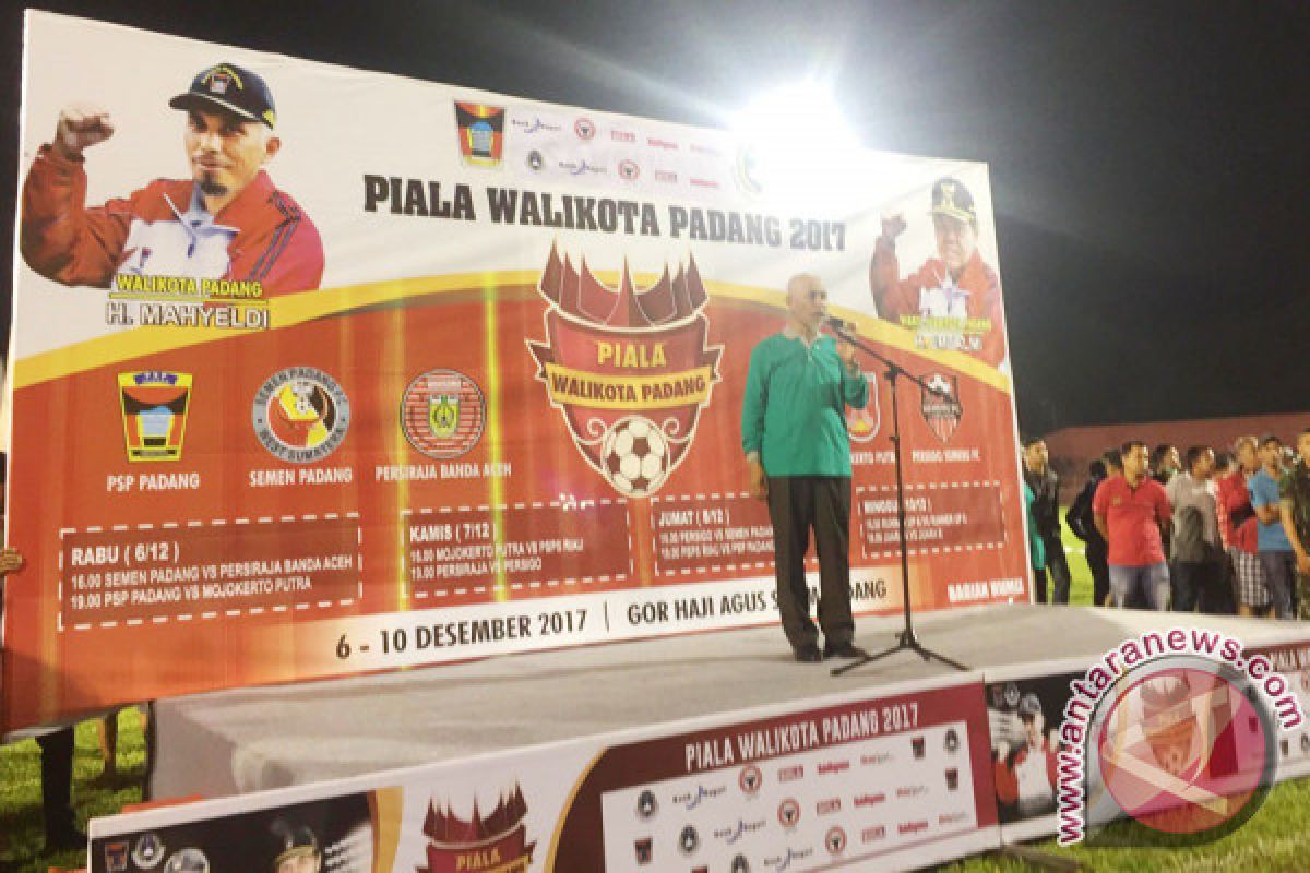 Gol Sematang Wayang RDS Bawa PSPS Riau Juarai Piala Wali Kota