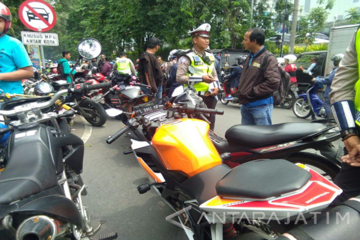 Polrestabes Surabaya Amankan 55 Motor Knalpot 