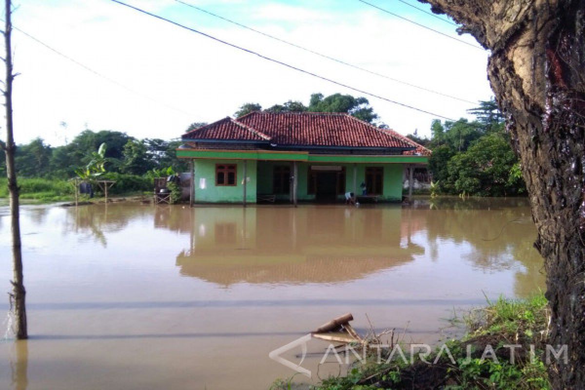 Kota Sampang Dilanda Banjir