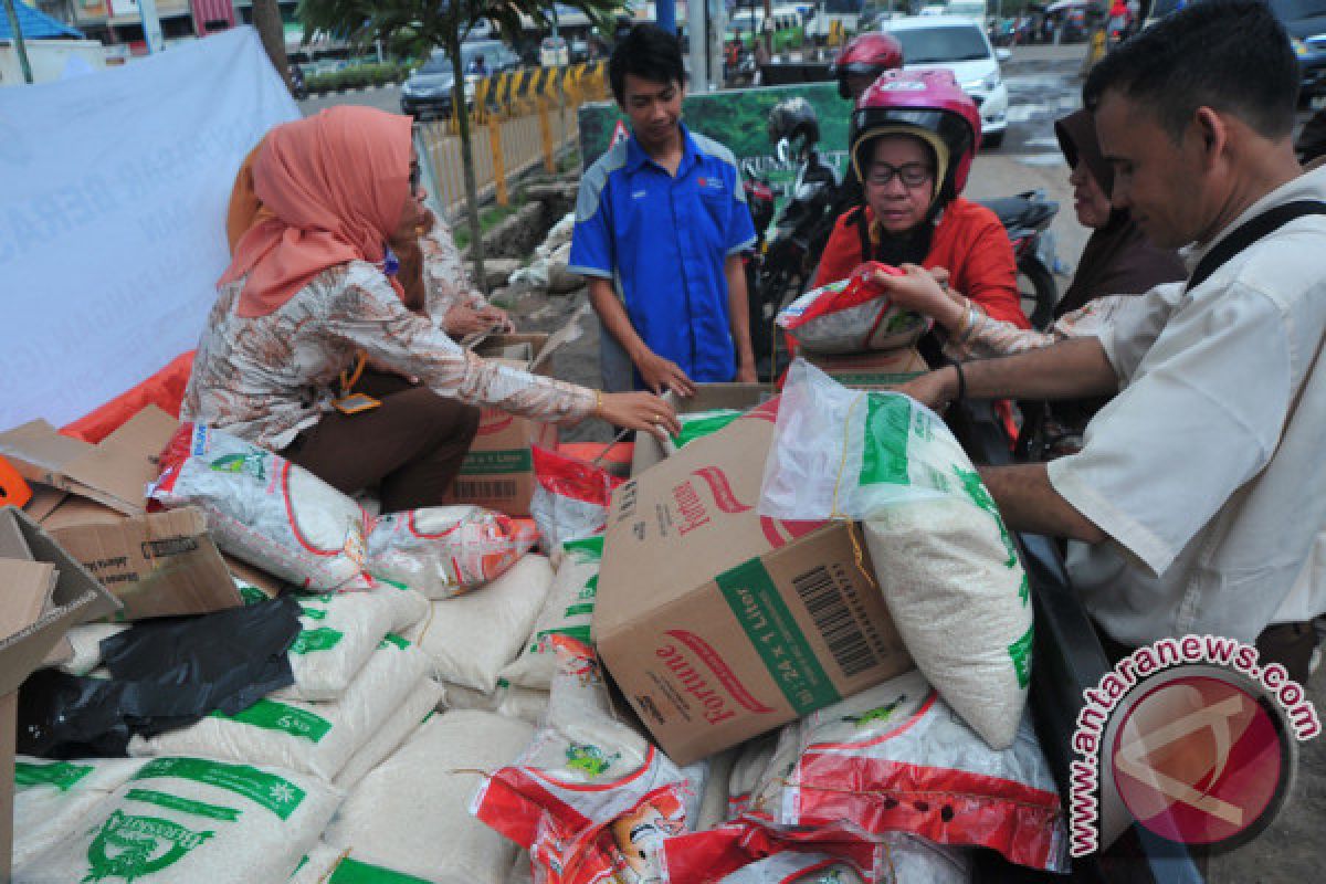 Persediaan kebutuhan pokok di Sumsel cukup hingga lebaran