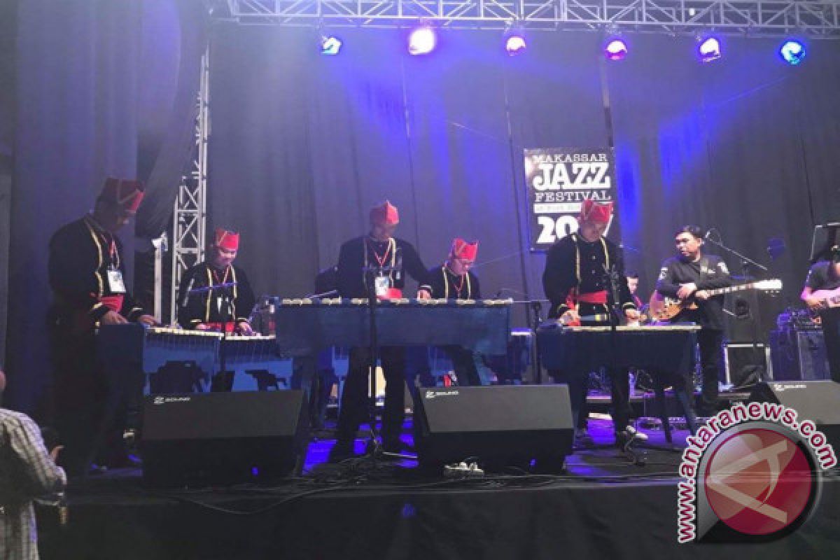 Kolintang dan Esa Mokan Bergema di Makassar Jazz Festival
