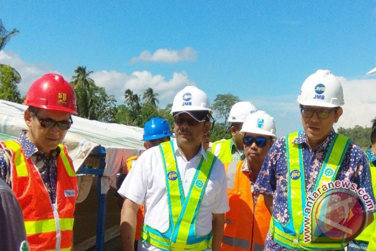 Kemen-PUPR Optimistis Tol Manado-Bitung Selesai 2018 