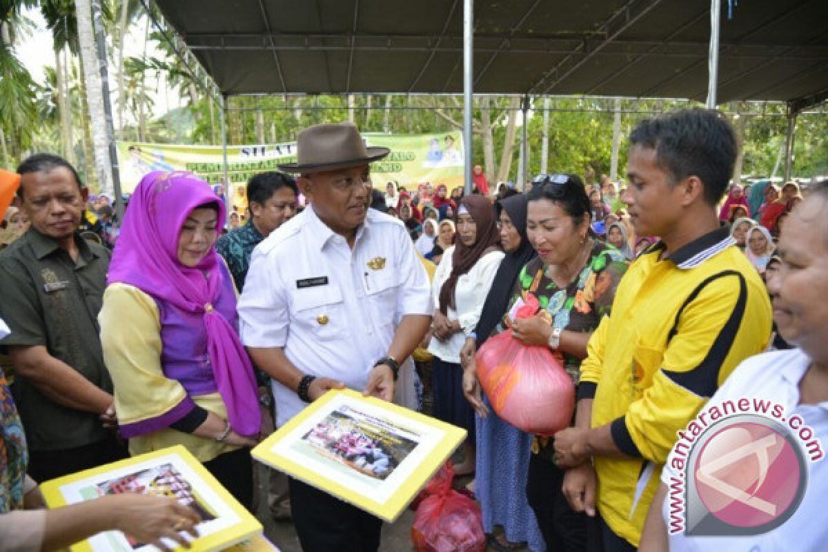 HUT Provinsi Gorontalo - Pemprov Gelar Bakti Sosial di Boalemo-Pohuwato