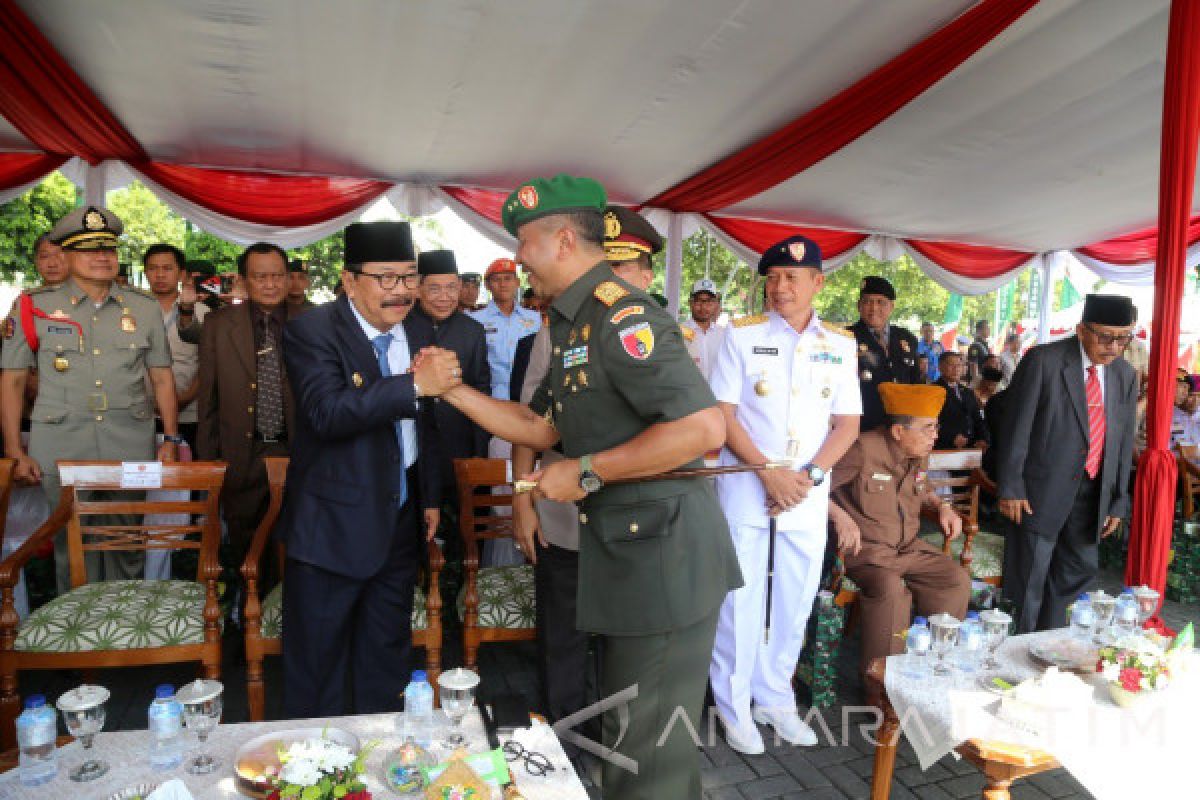 Pangdam V/Brawijaya: TNI-Rakyat Miliki Hubungan Biologis