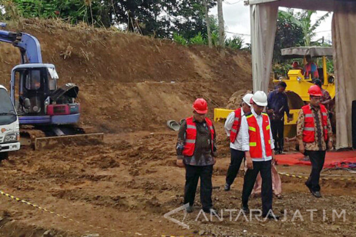 Pembangunan Rel Ganda Sukabumi-Bogor Diresmikan Presiden Jokowi