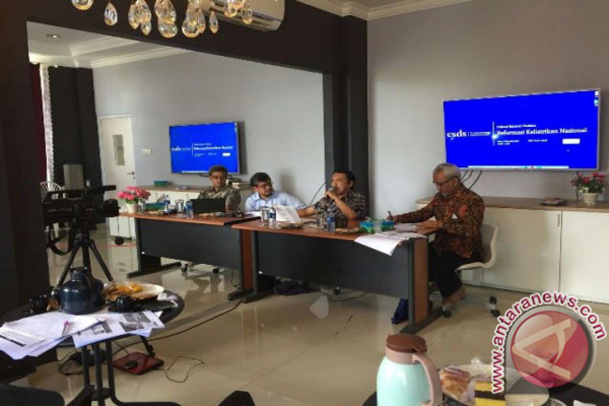 Pemerintah-DPR Perlu Cari Solusi Kelistrikan Nasional