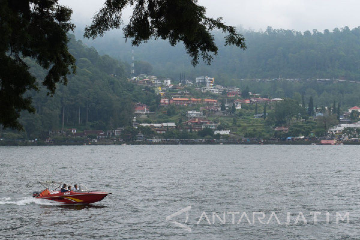 Tahun Baru Pemilik Hotel Sarangan Naikkan Tarif