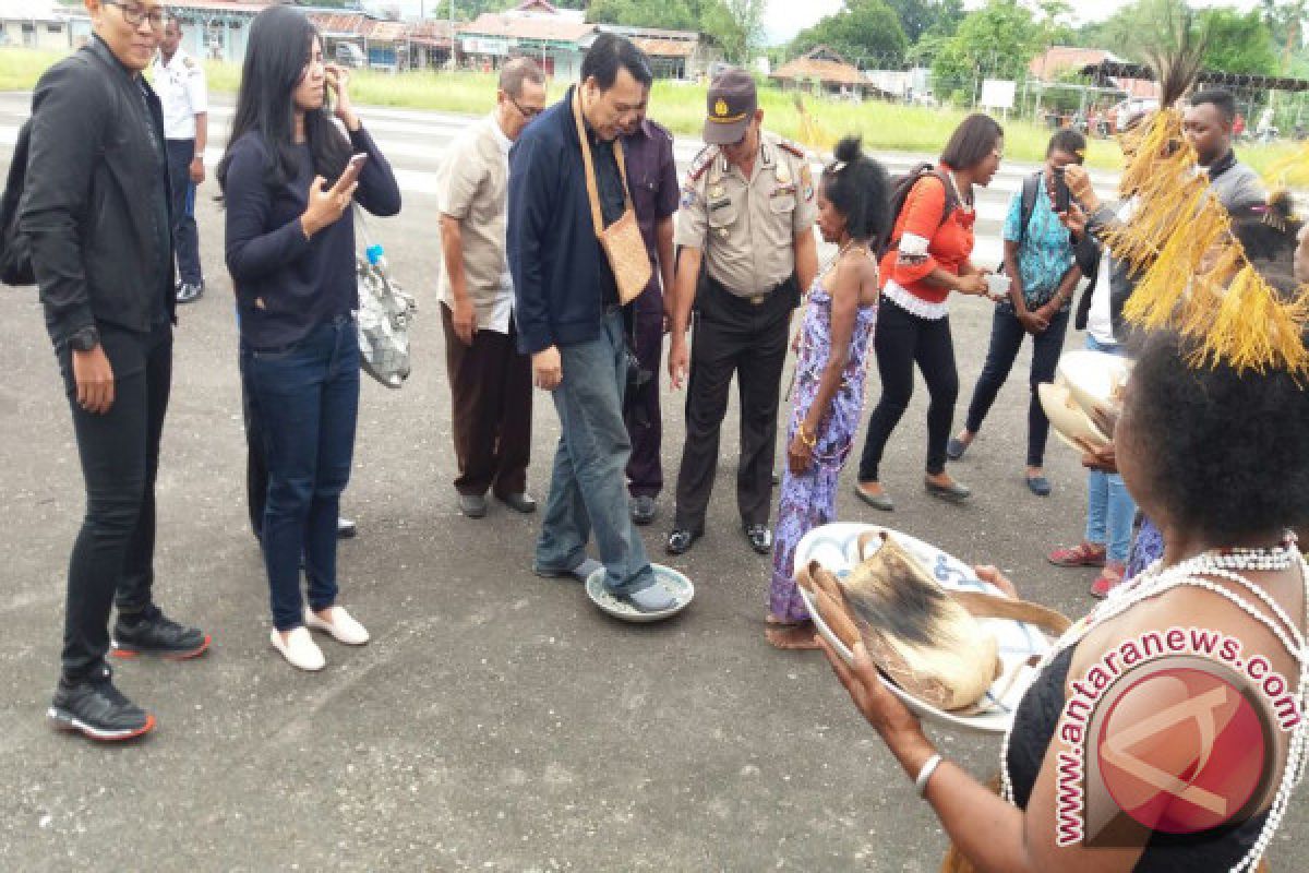 Satgas Dana Desa Kunjungi Teluk Wondama