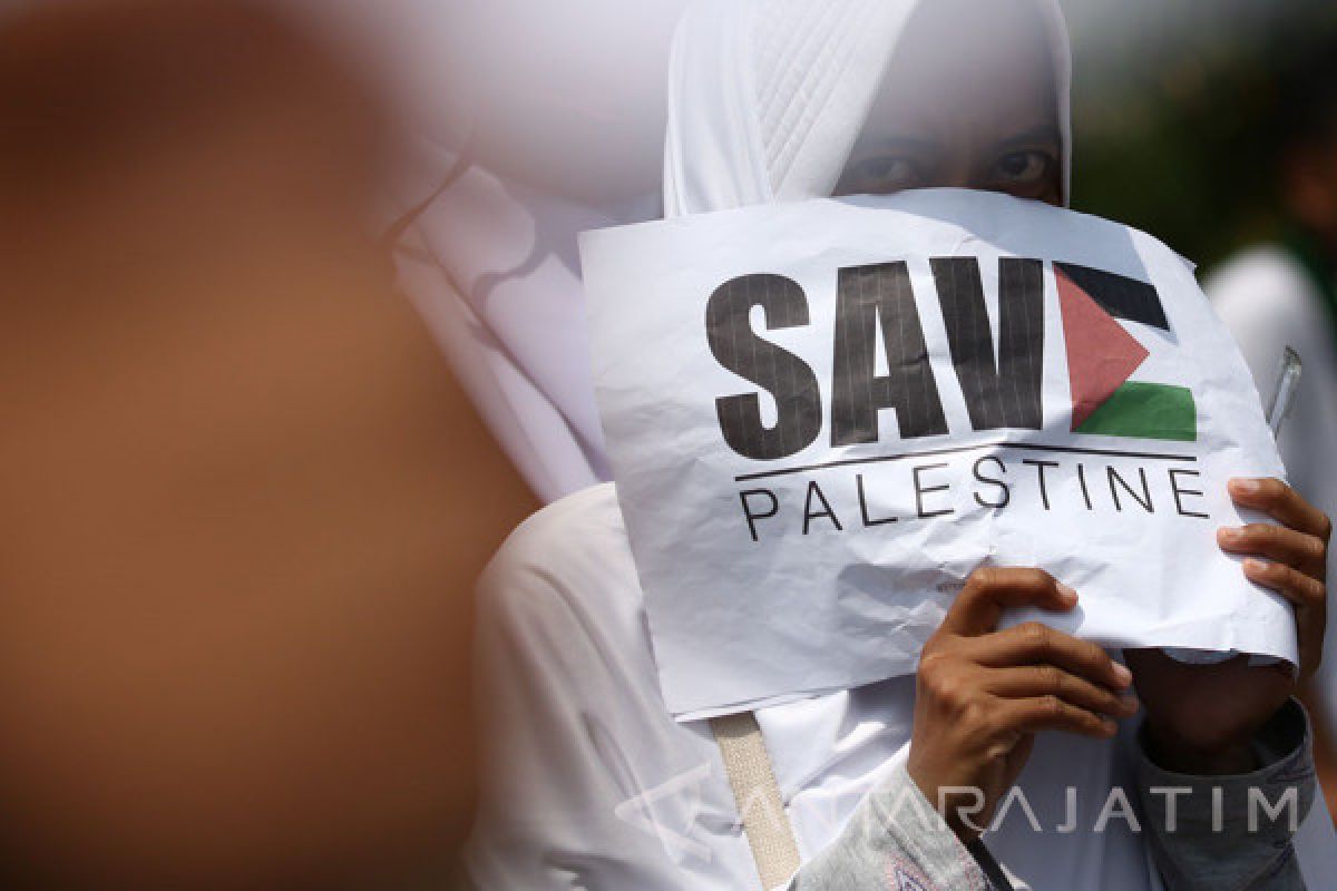 Perempuan Palestina Berada di Garis Depan Demo Anti-Israel