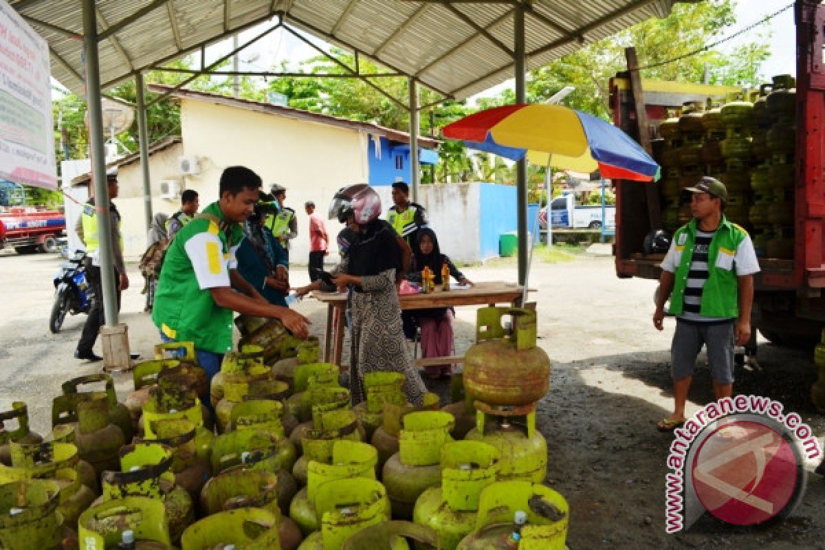 Bupati Balangan Apresiasi Operasi Pasar Elpiji