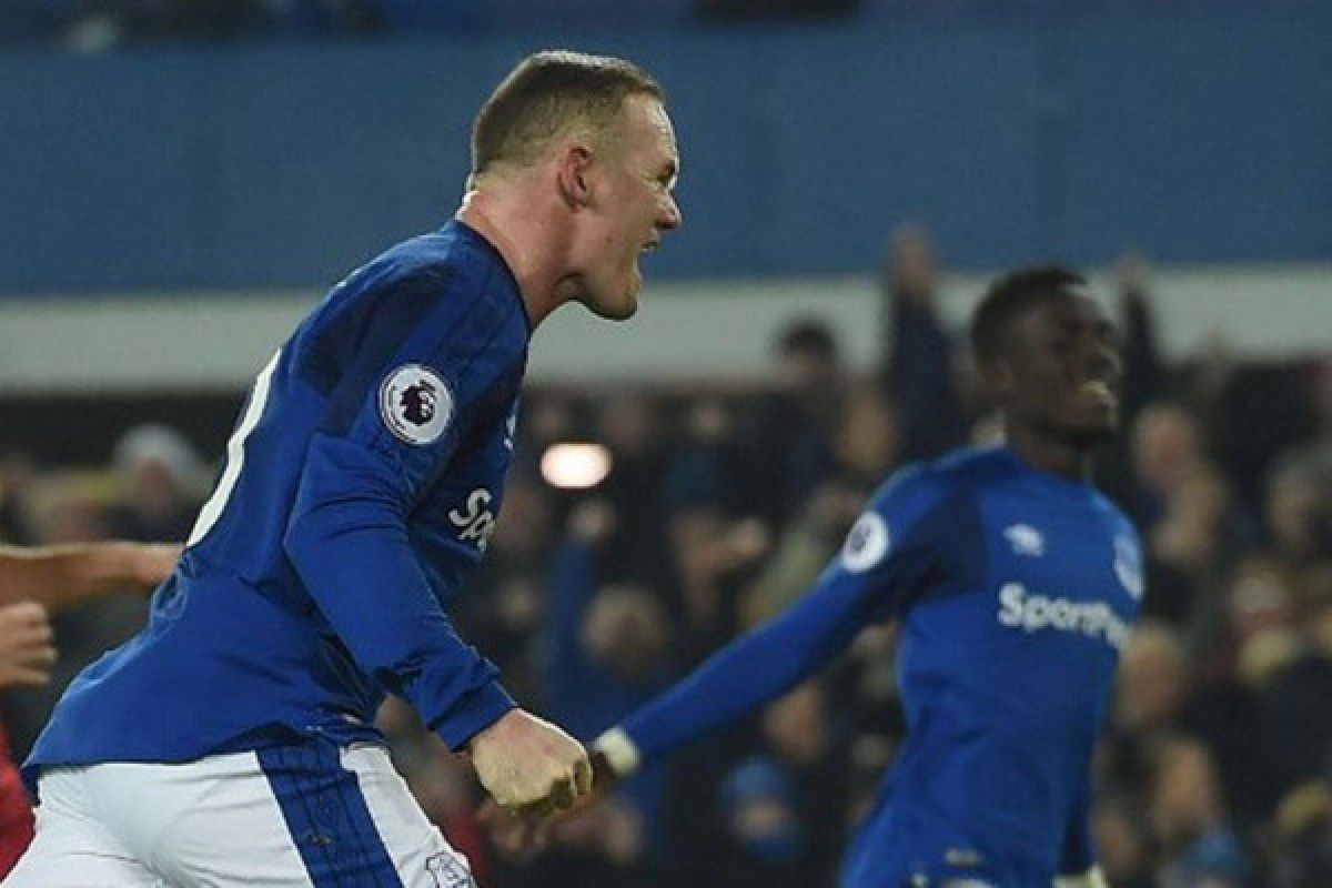 Everton Taklukkan Swansea City 3-1  