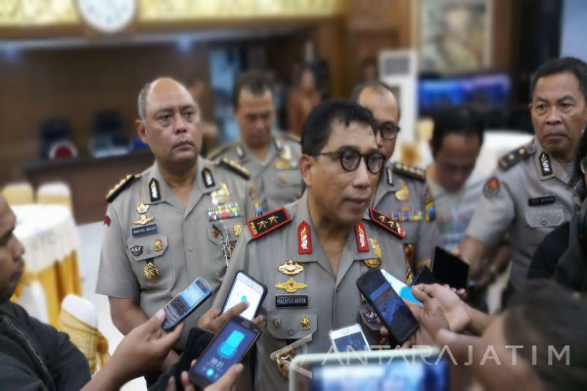 Kapolda Jatim Pastikan Pengamanan Paslon dengan  Pamwal