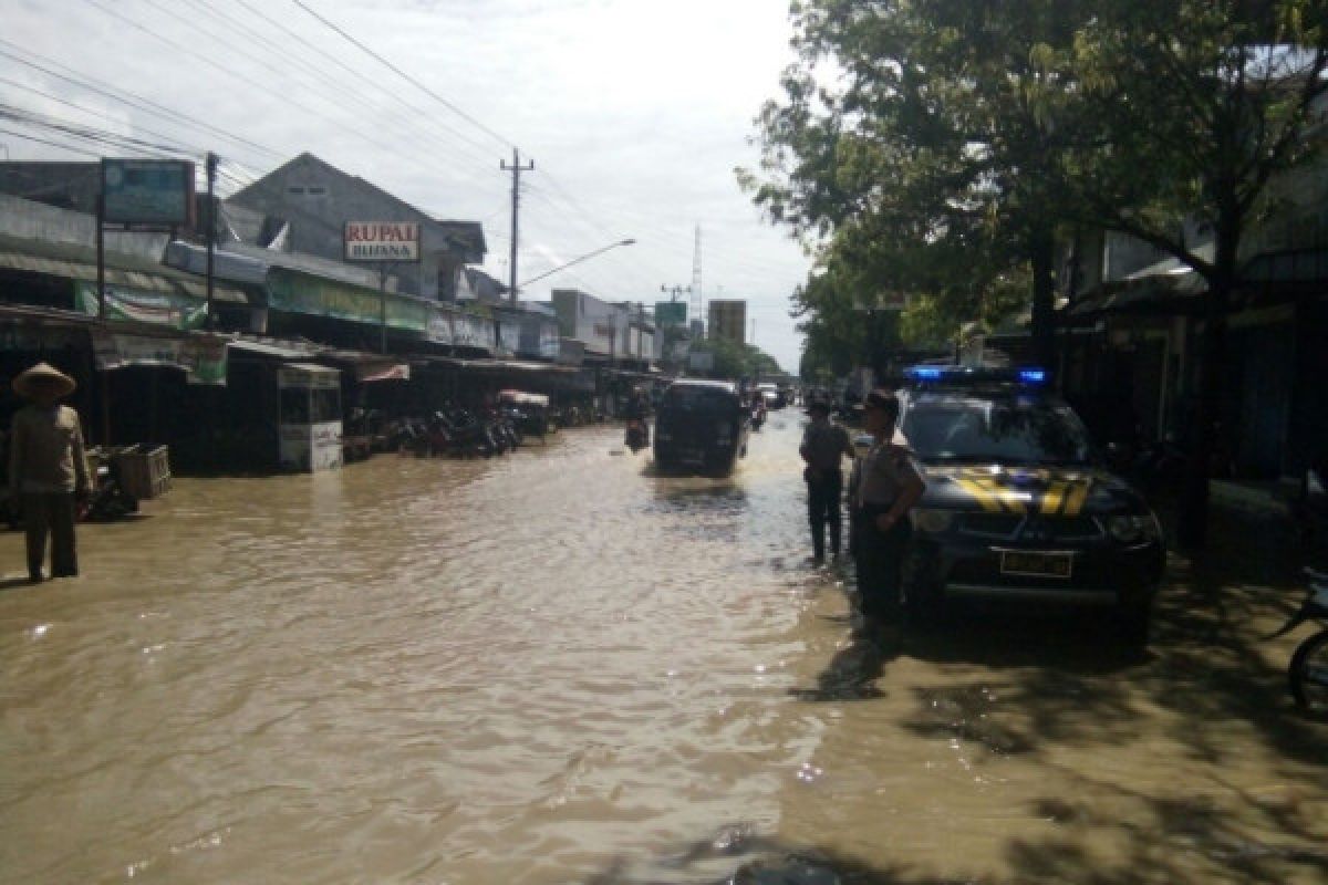 172 Jiwa Mengungsi Akibat Banjir di Cilacap