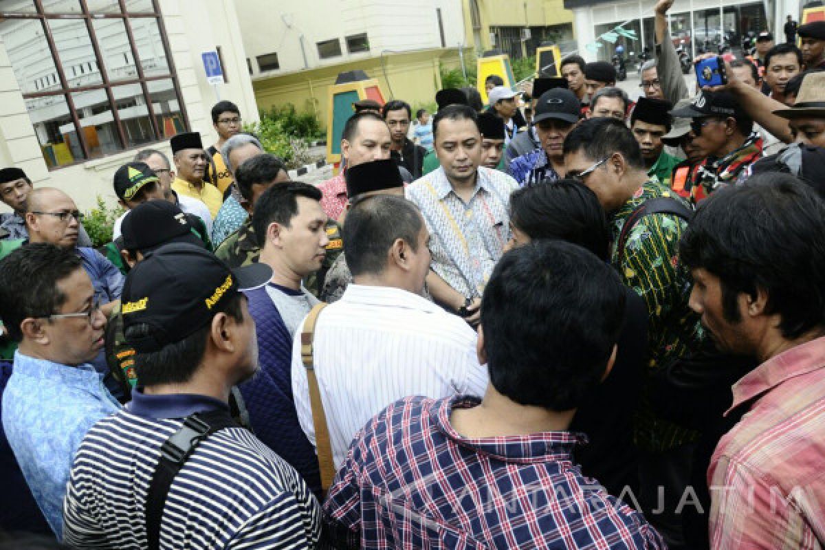 Pemkot-Ormas Surabaya Gelar Doa Bersama Perluasan Masjid As-Sakinah