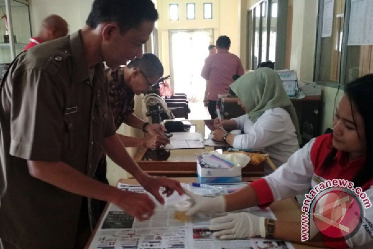 BNNP Sumbar Tes Urine ASN Agam, 21 Orang Tak Hadir