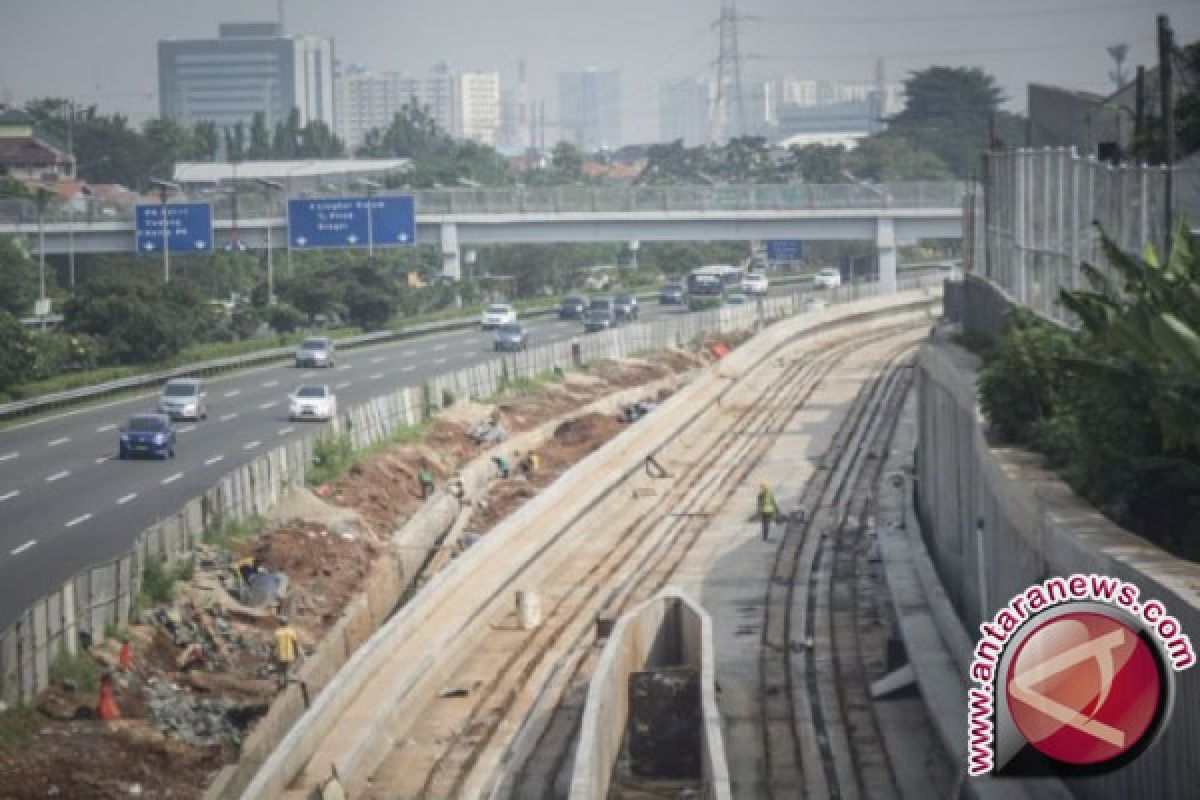 Kemenhub-KAI-Adhi Karya tanda tangani pembayaran LRT