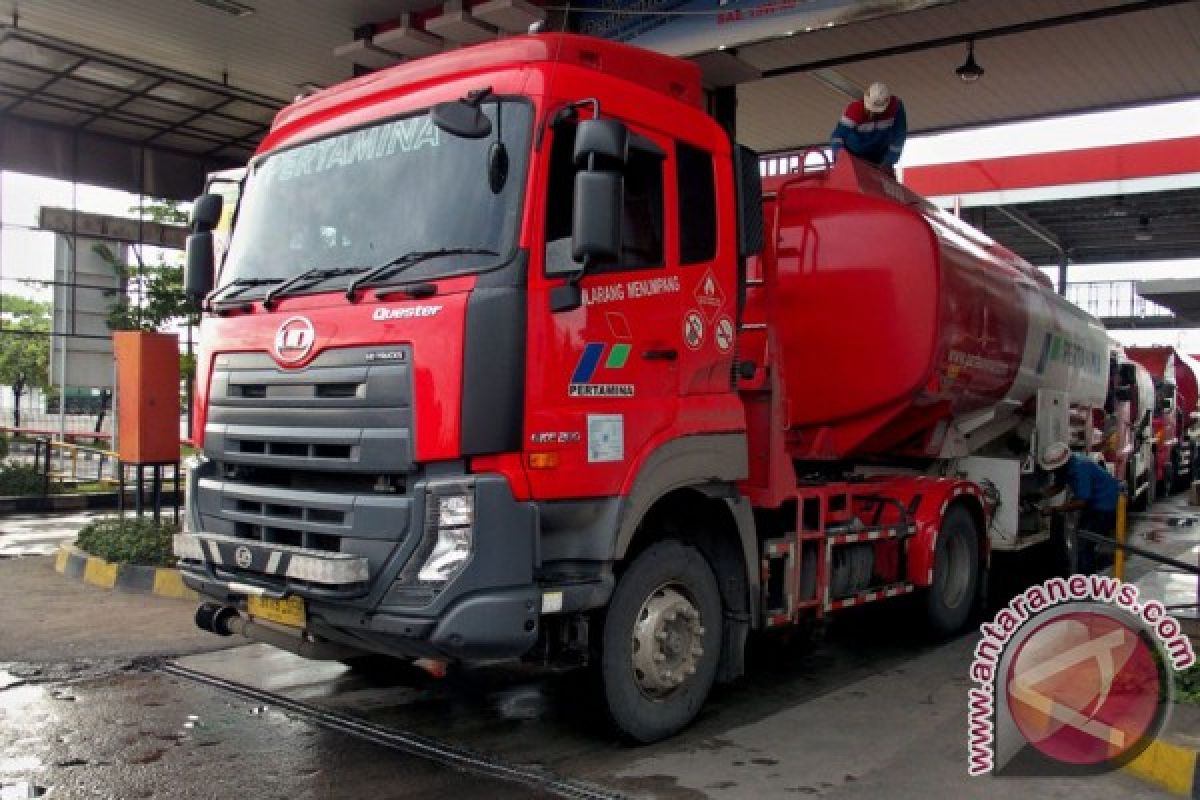 Pertamina salurkan 60 KL BBM ke Asmat