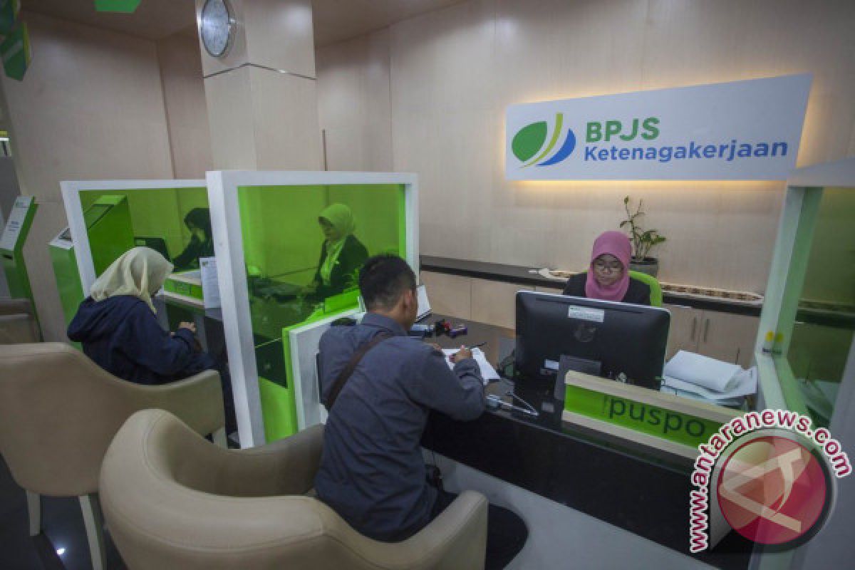 BPJS Ketenagakerjaan Jambi serahkan santunan Rp71 juta