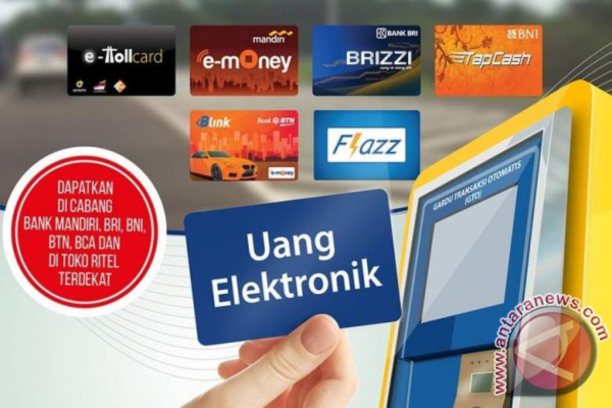 Syamsudin Noor Applies E-money for Parking Payment
